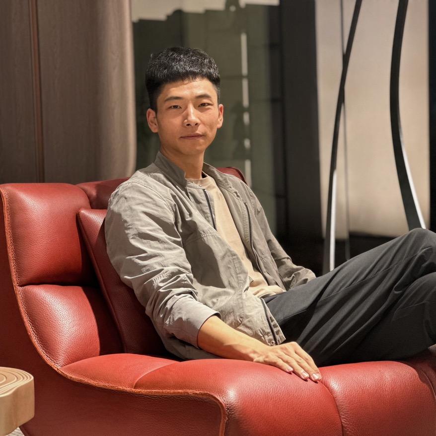 爱搬砖的电线杆