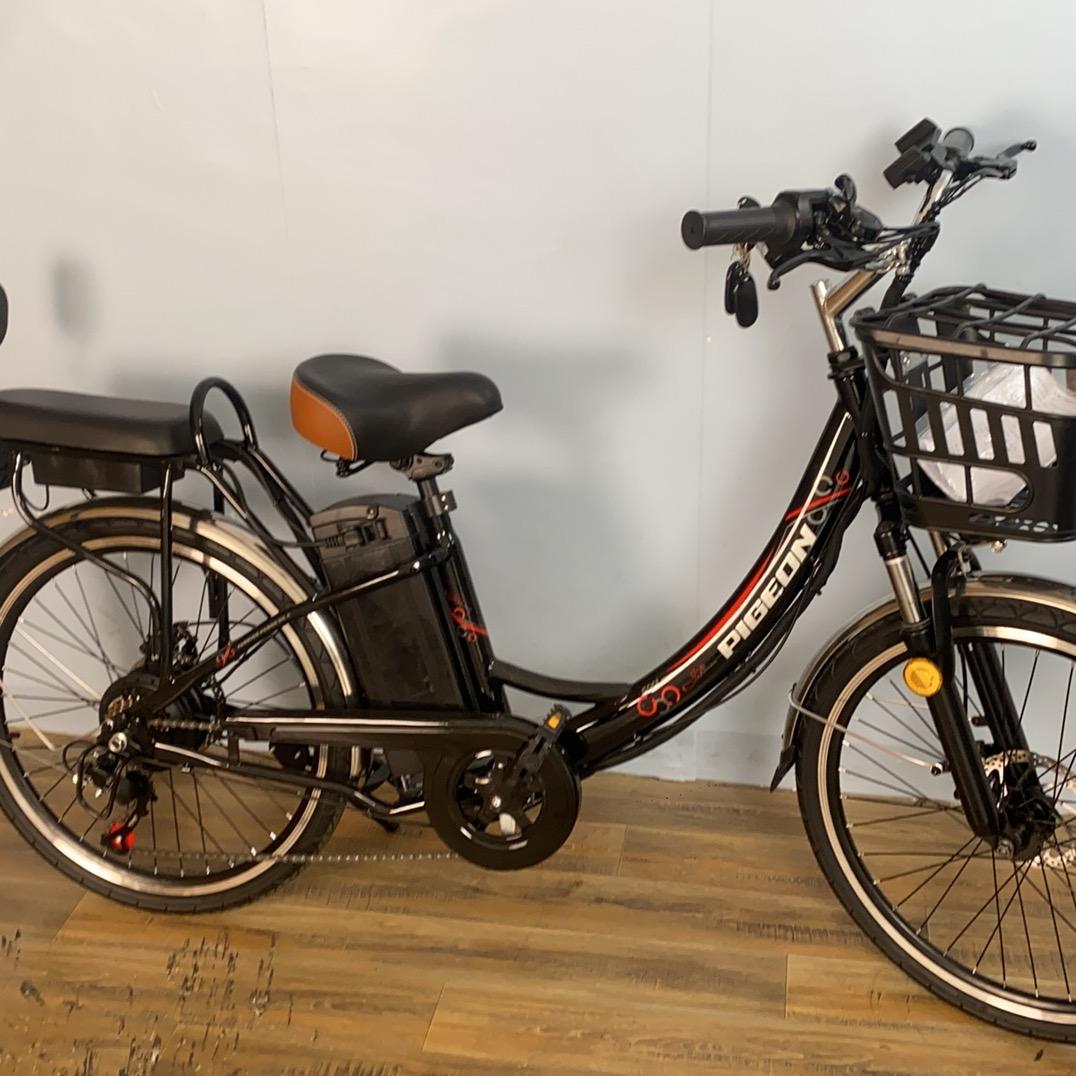 时尚炫酷电动车