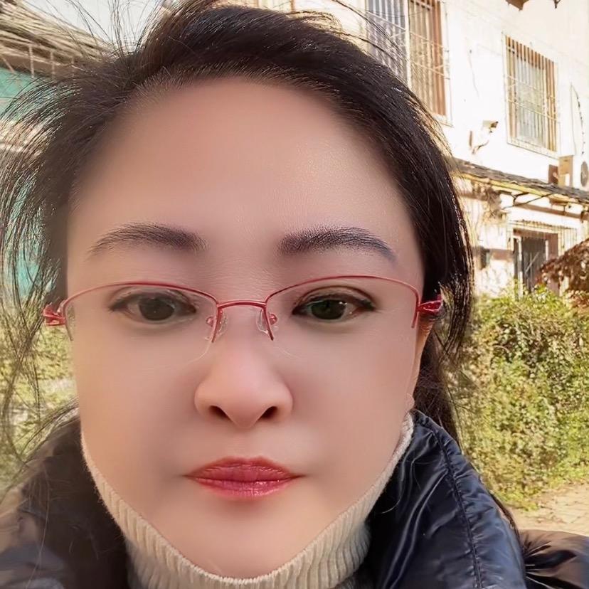 笑而不语F666