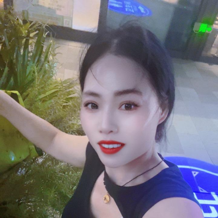 红红主播。下午六点 十分