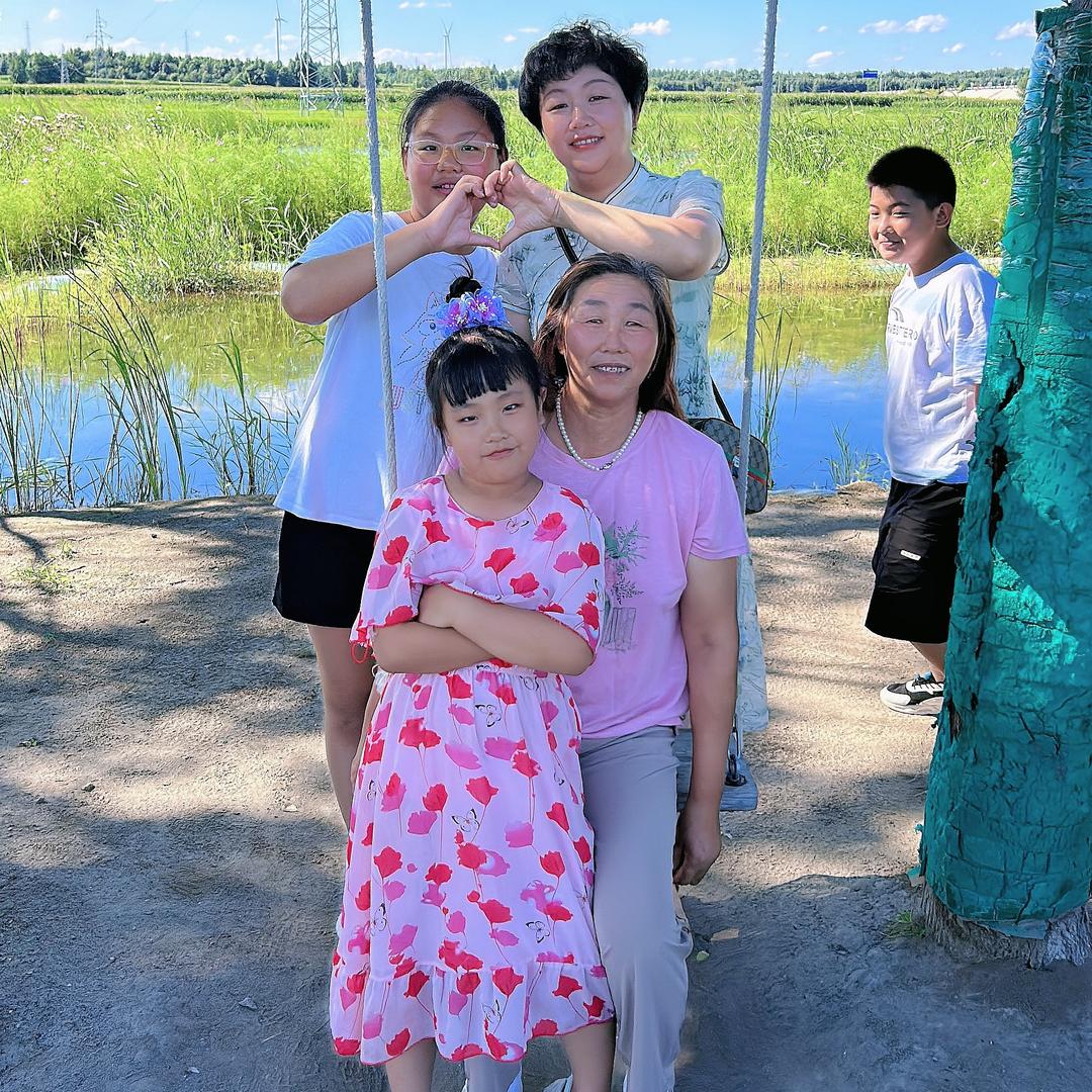肉肉妈妈