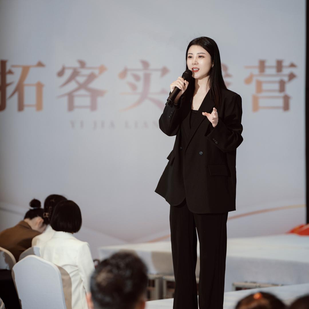 泰州眉形设计毛漂亮