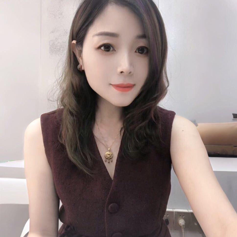 笏石卖女装的小黄