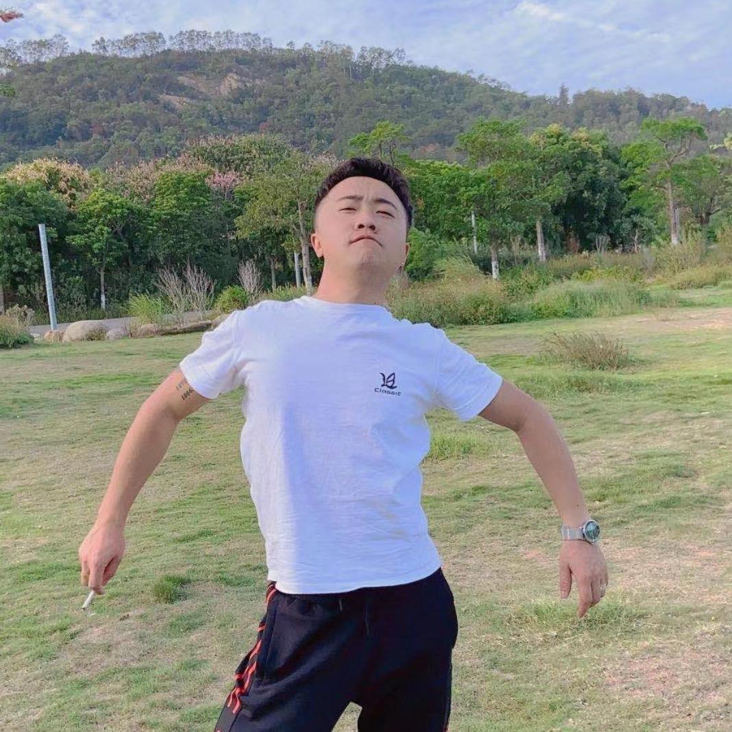 皮蛋先生