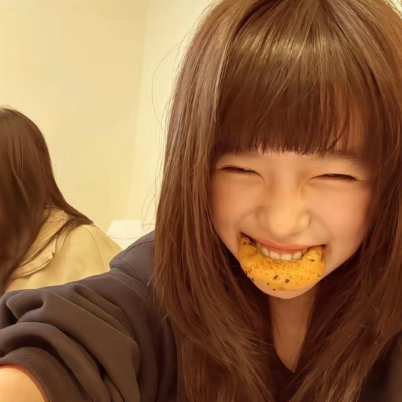 钢牙的门牙是假🫧