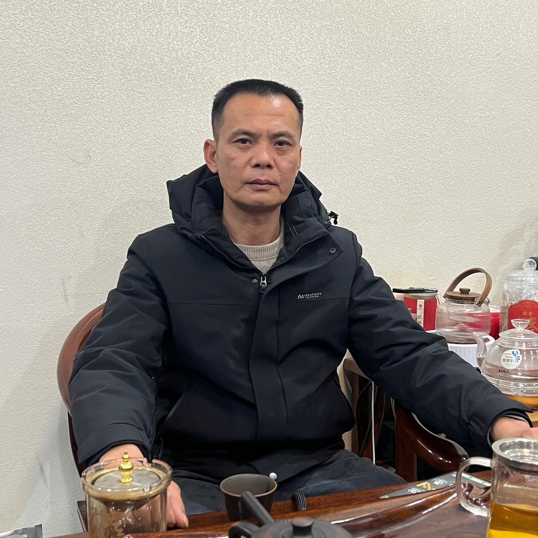 绿萝大师梁先生