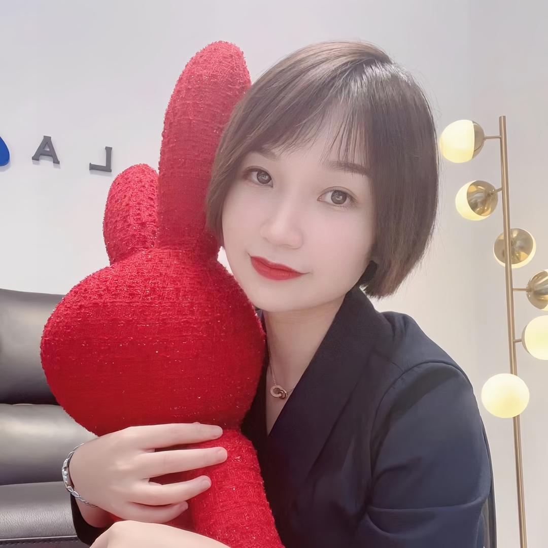 金可儿重庆维维店长💕