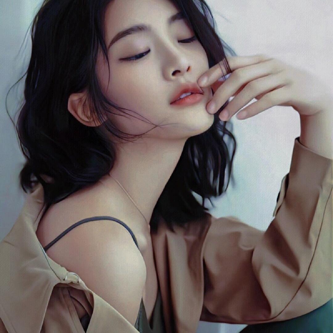 床大被子宽一个人好孤单