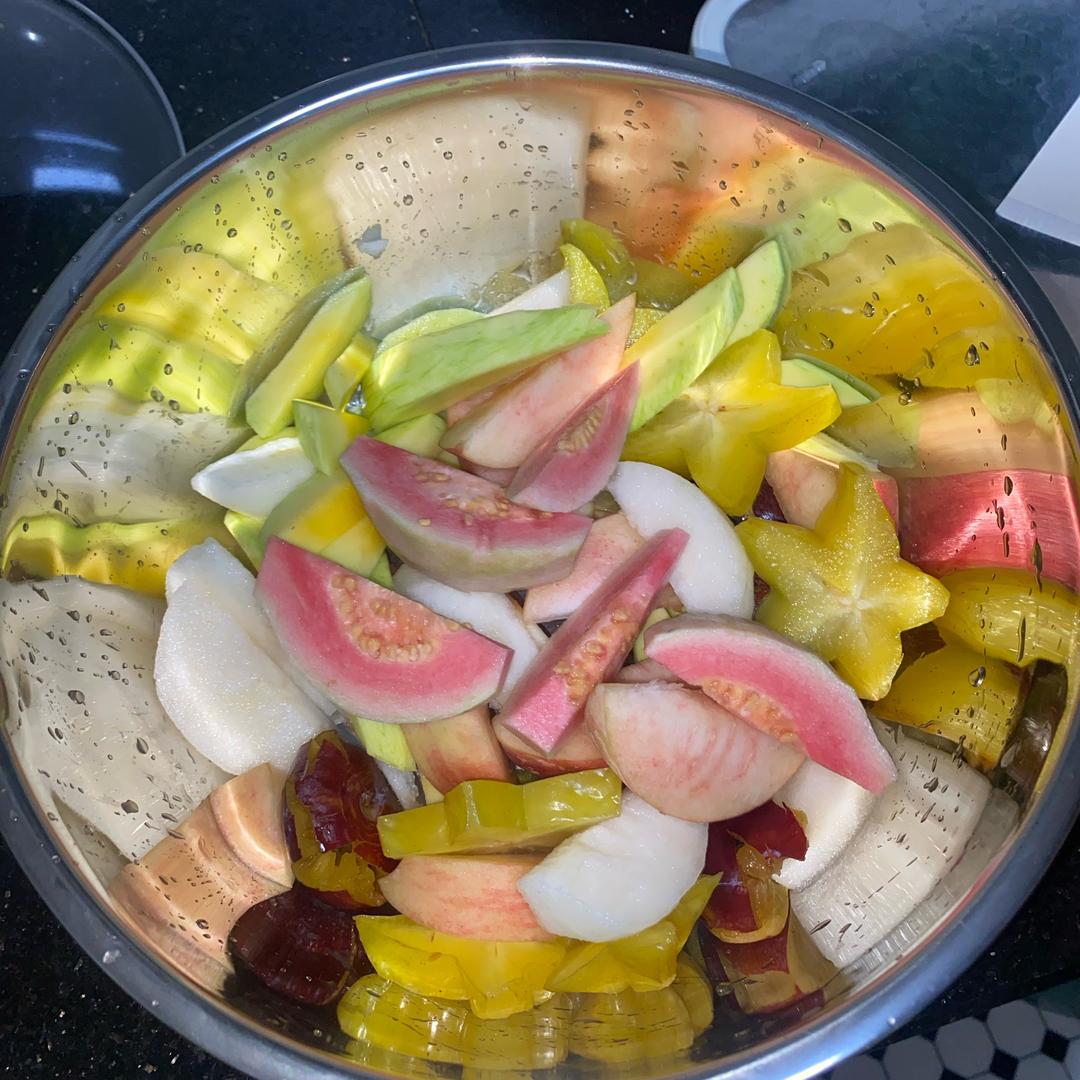 卖广西酸嘢的小女孩（乐平首家）