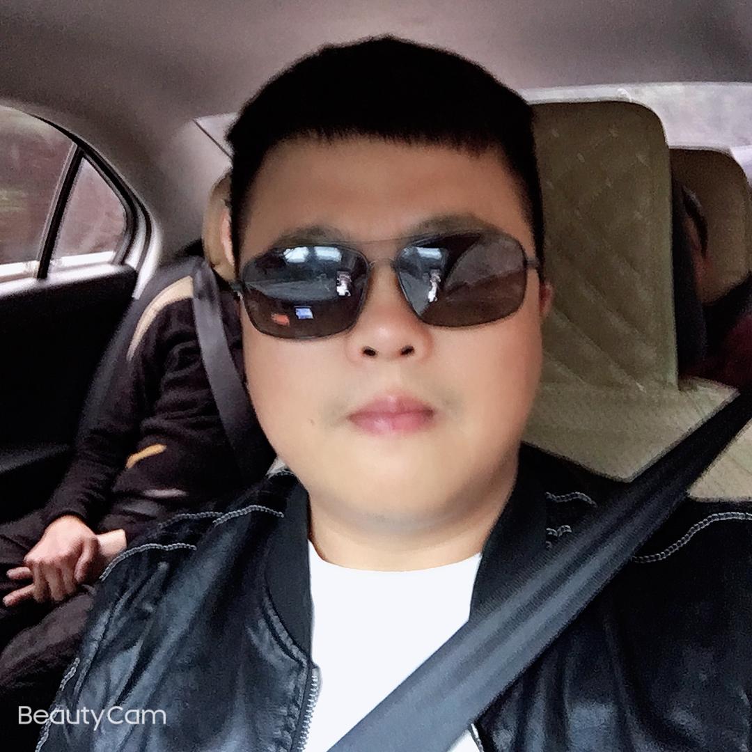 何锐