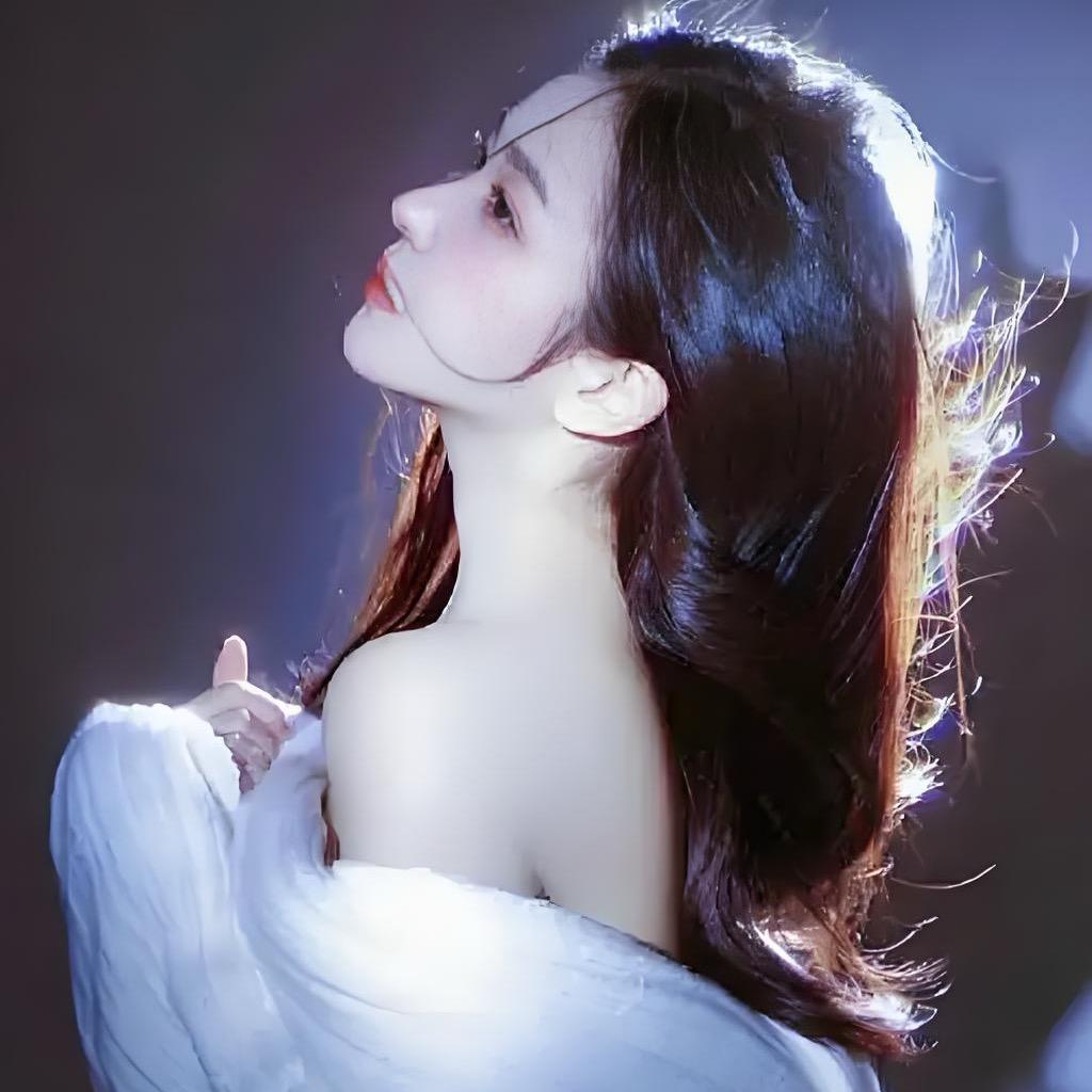 💋 ╰つ゛ 叫我女王