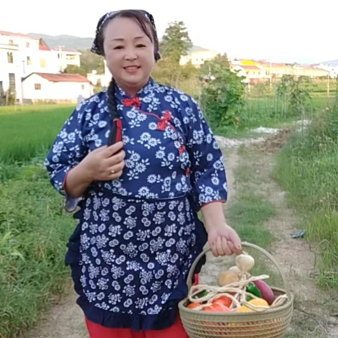 邱姐，，
