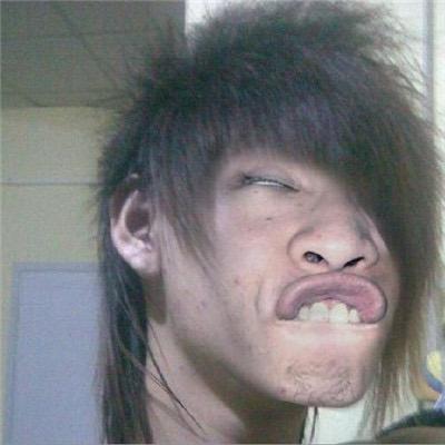 南宁耀大岩丰二手车_杨咩咩