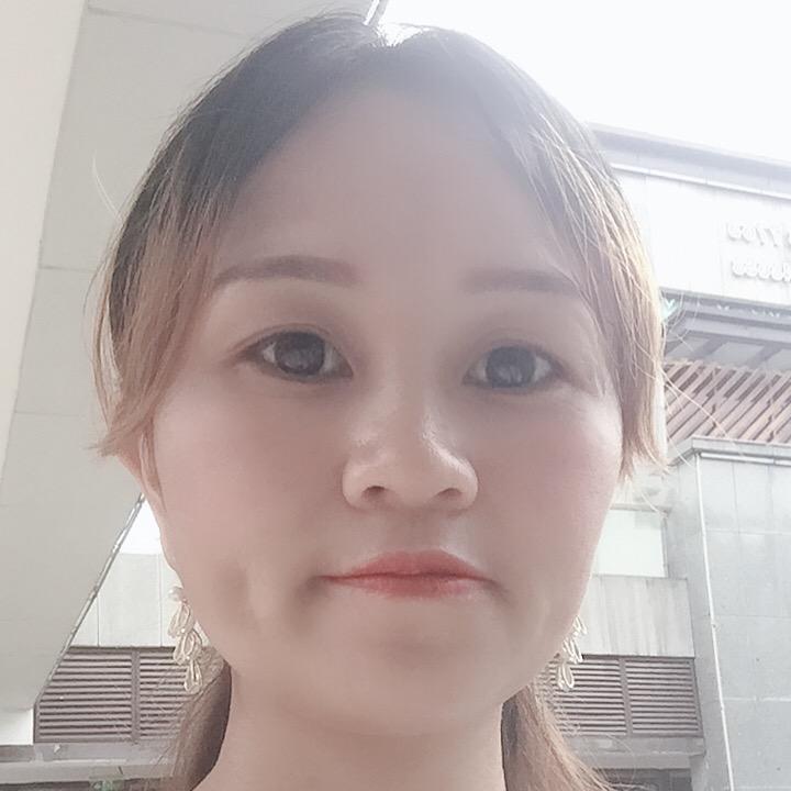 笑着面对现实，在安岳做家政