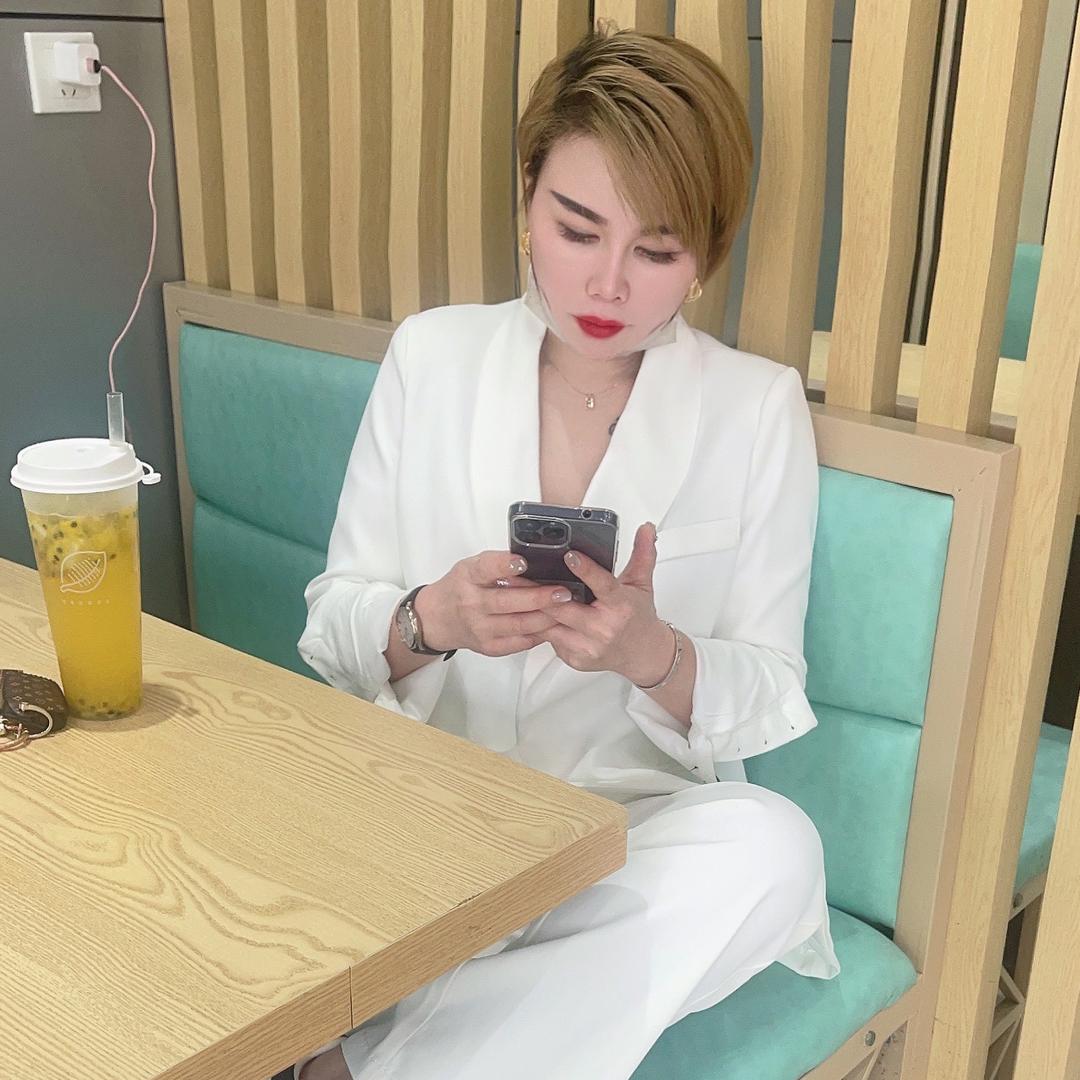 @白宫美业（阿欣）