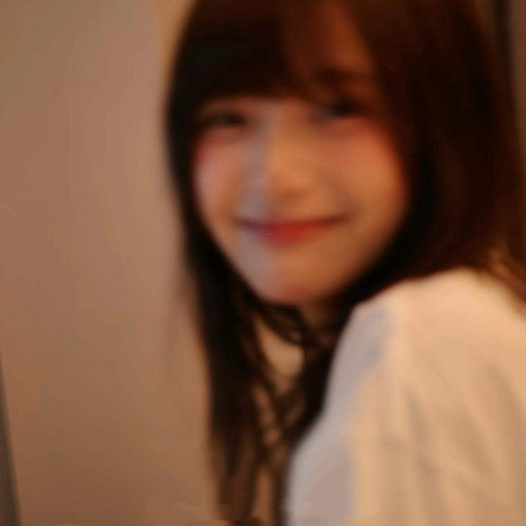 泡芙小姐
