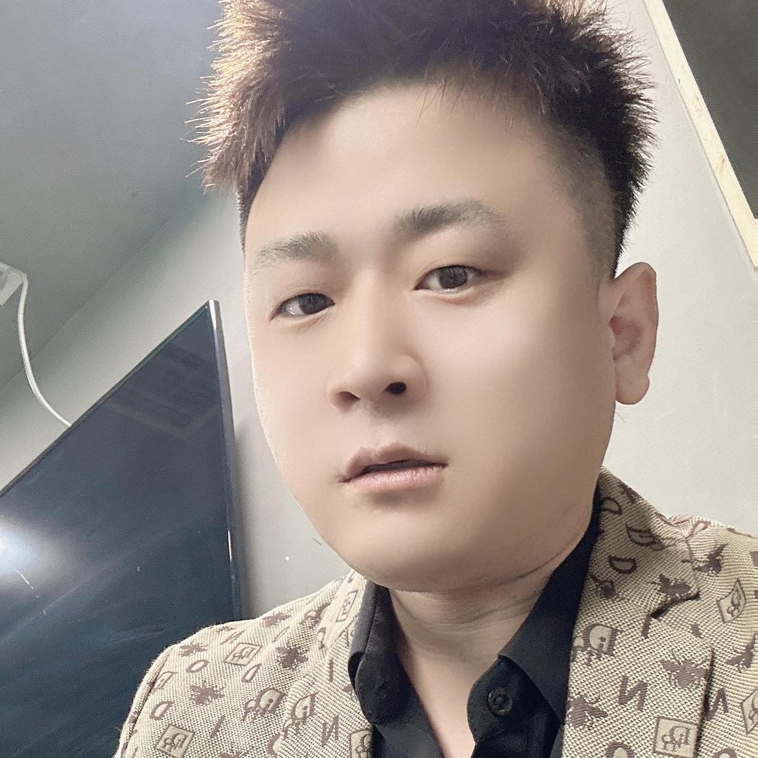 ET外星人-博博👽