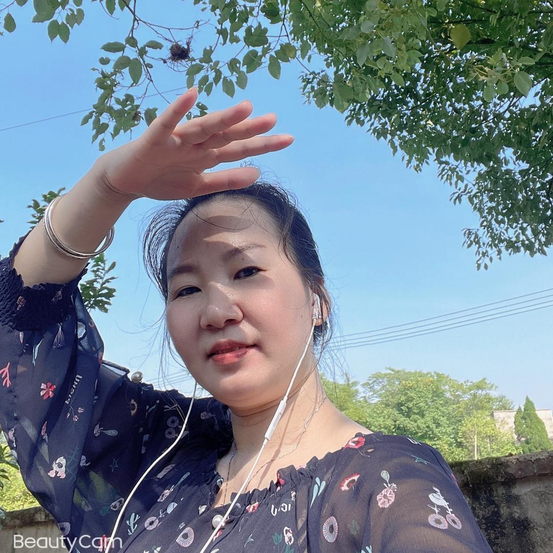 哦耶，红太狼