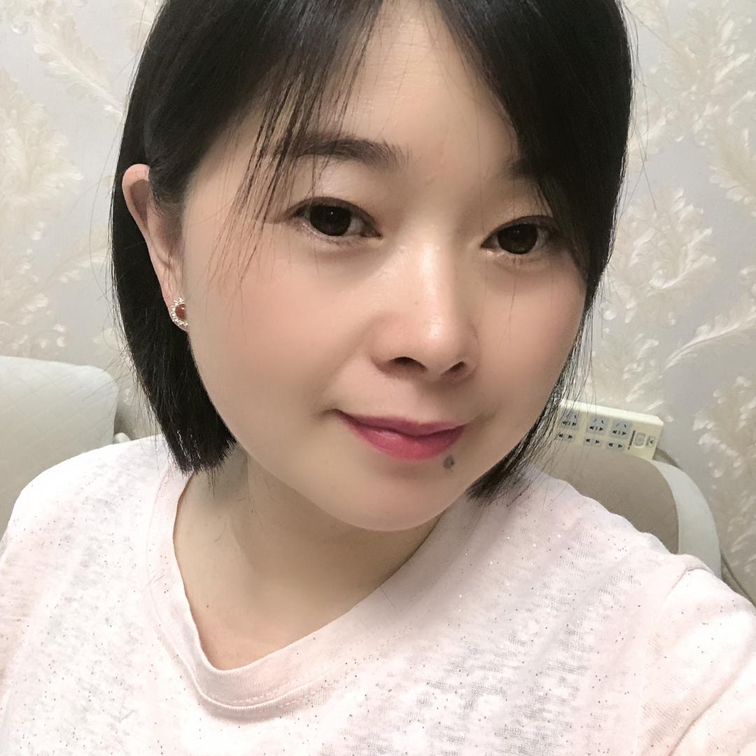 李翠平（好物在橱窗）