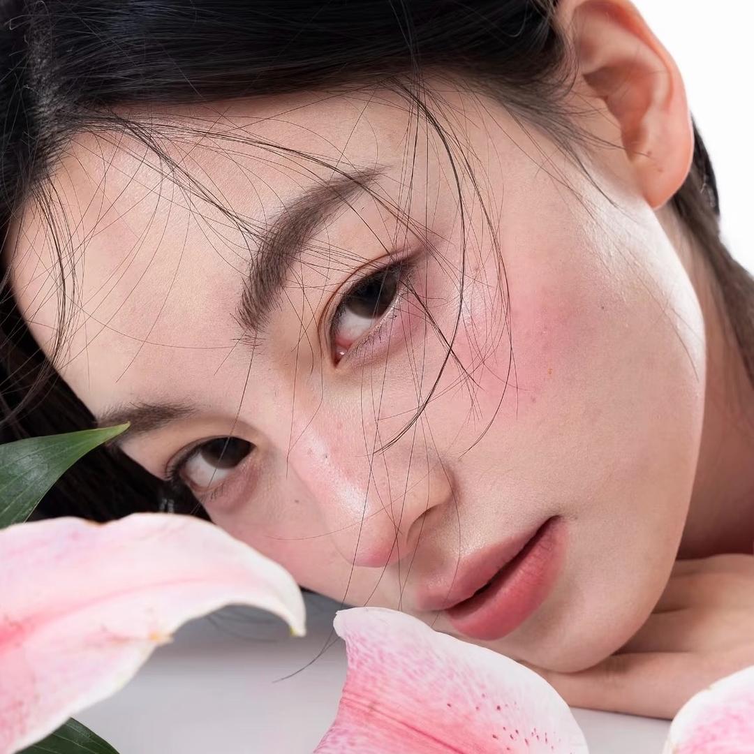 朱小朱   ̖́