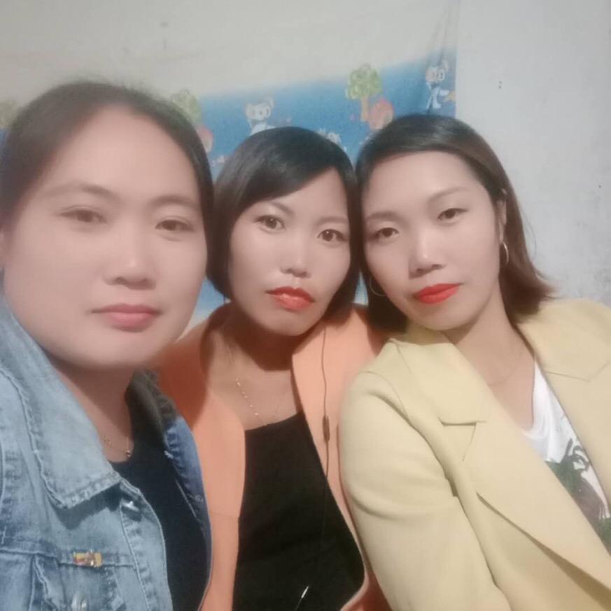 珍珍 @