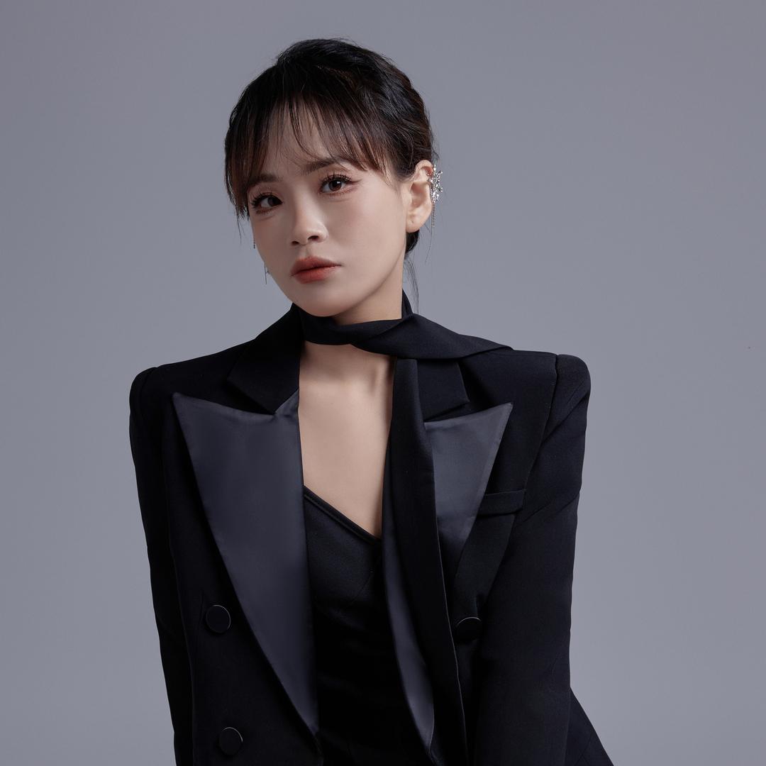 太谷玖慕婚纱秋秋（招学员）