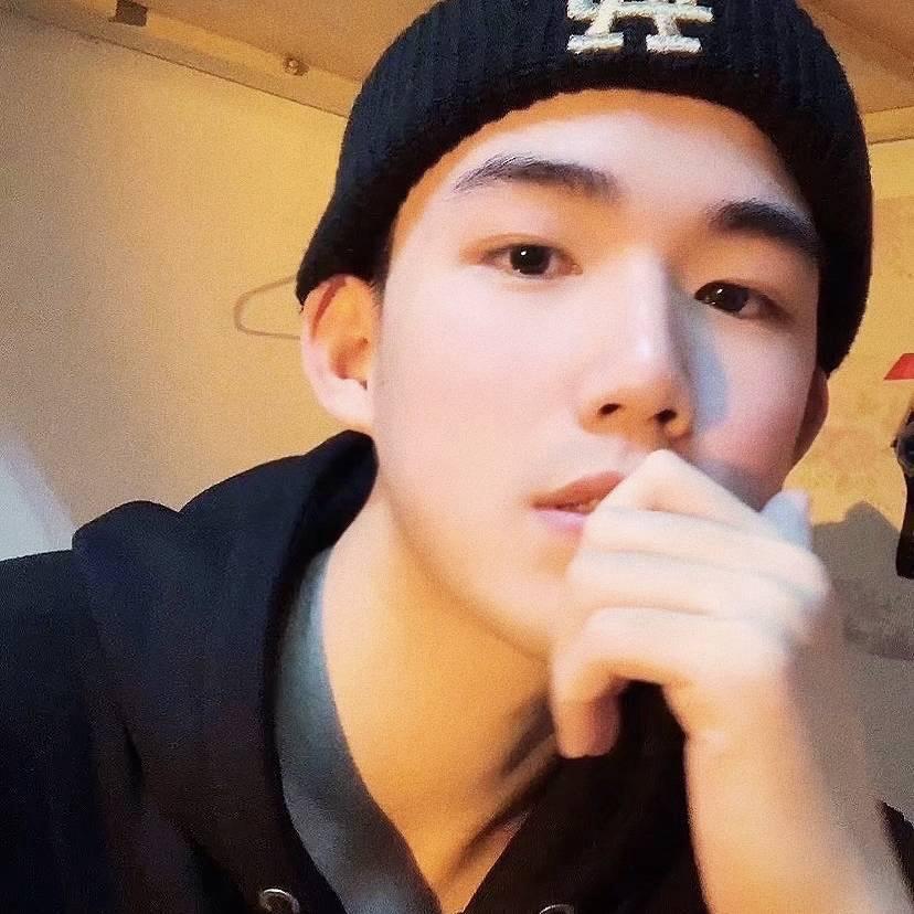 阳光开朗的小姜