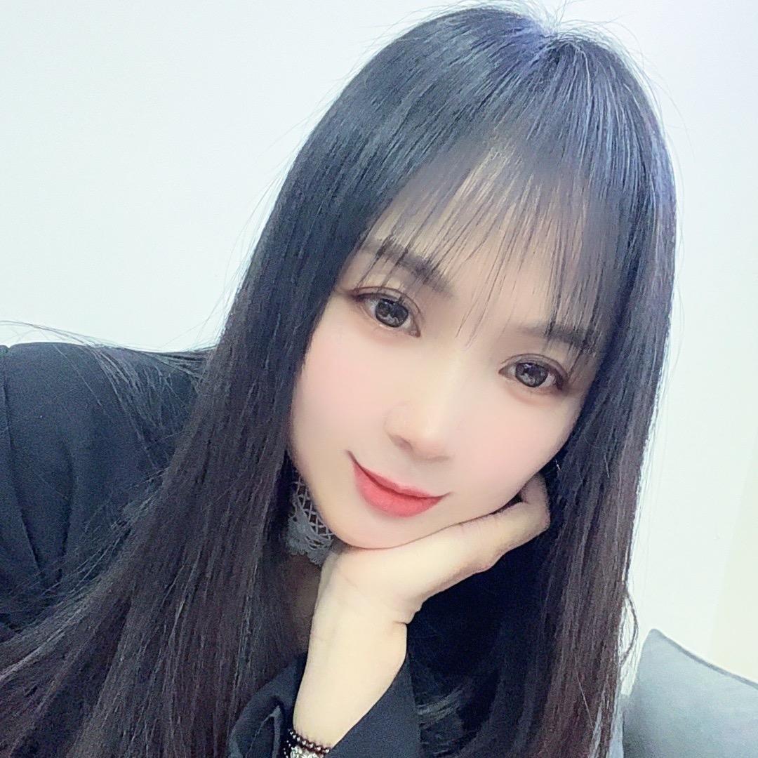 英子