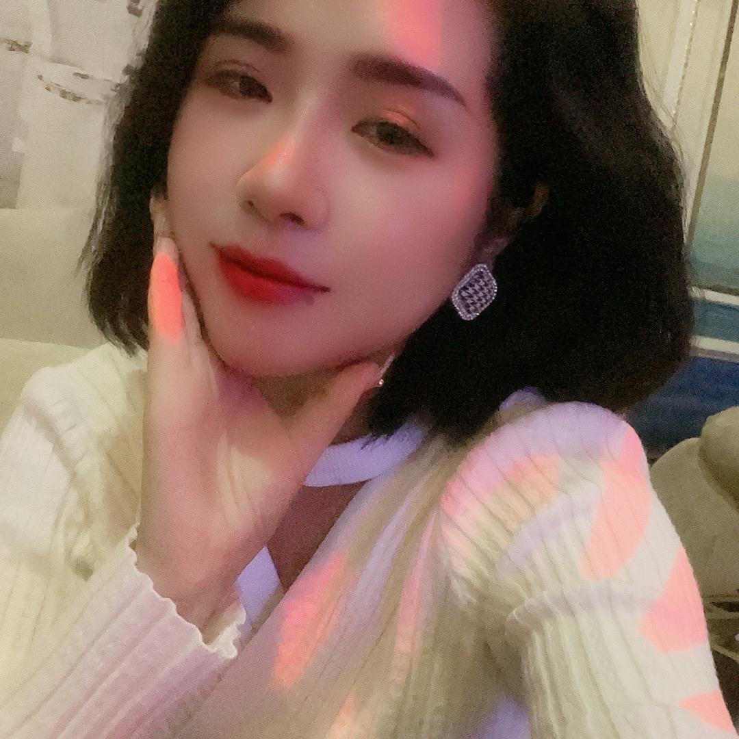 🇲🇲霜霜在靖安做美甲💅美睫纹绣