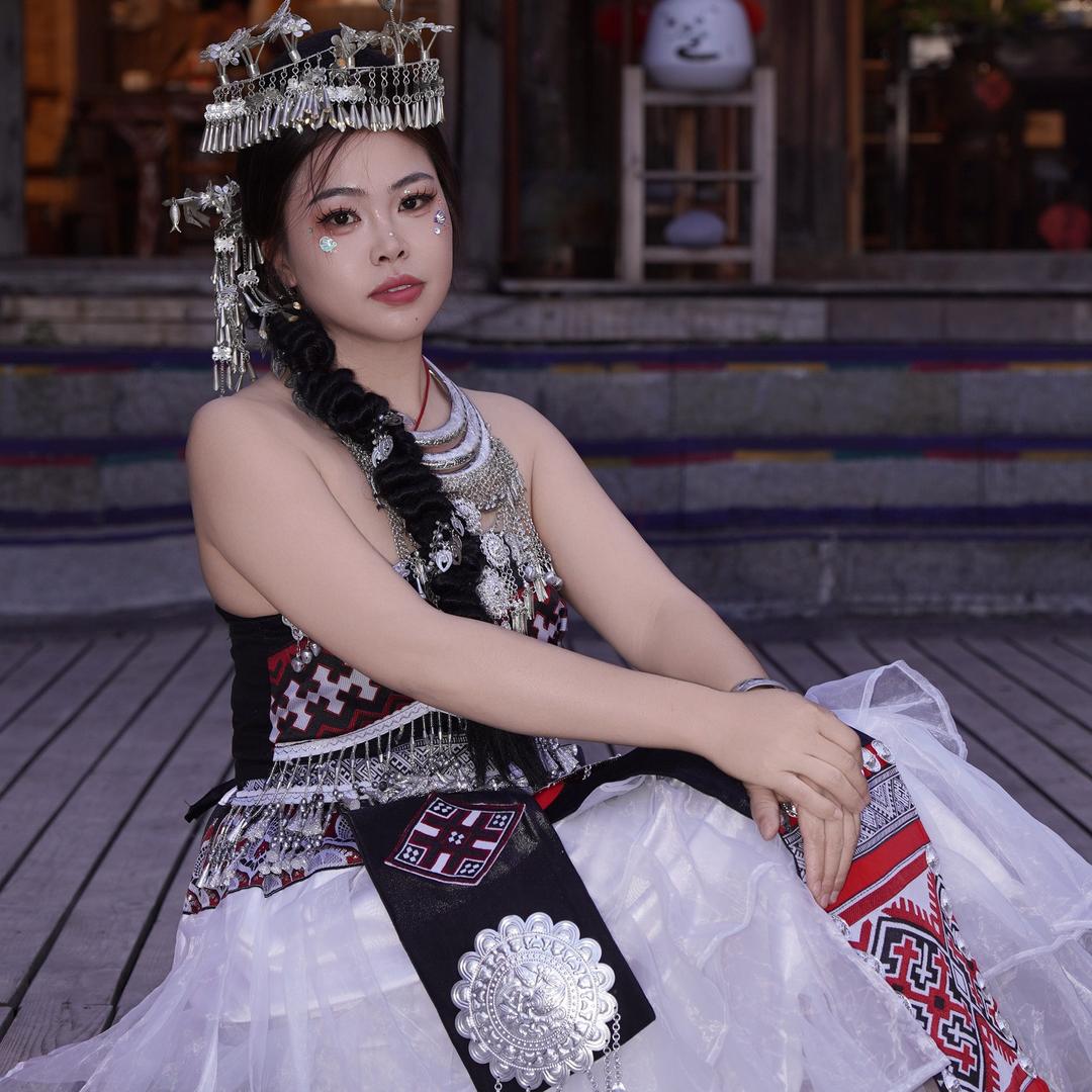 辟谷但馋嘴的冯冯