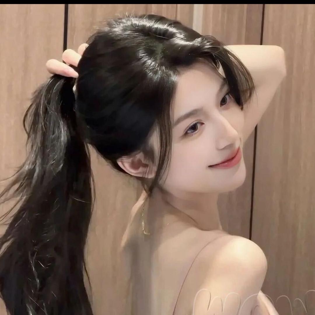 爱做梦的小女孩！
