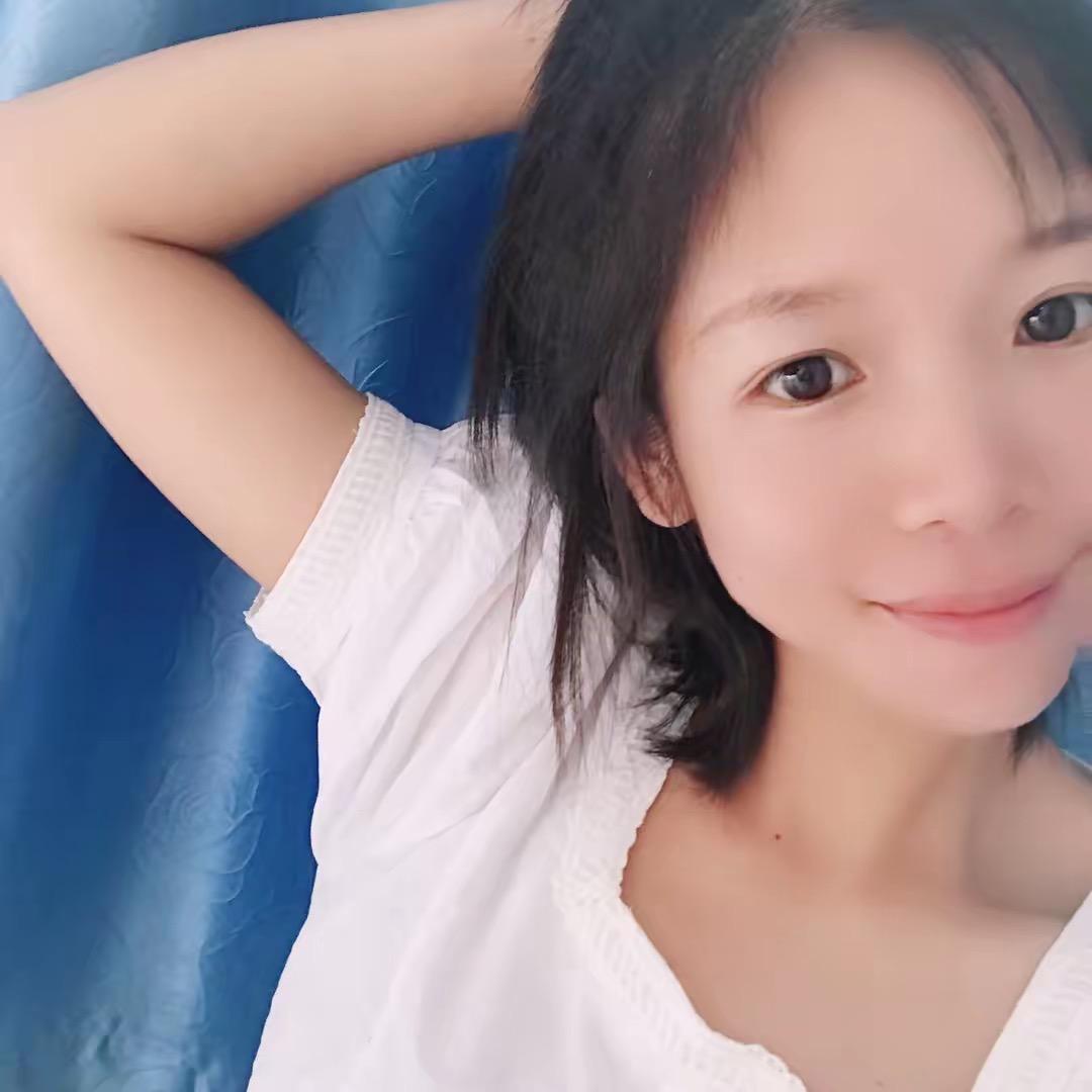 大妹👭陪读妈妈摆摊中