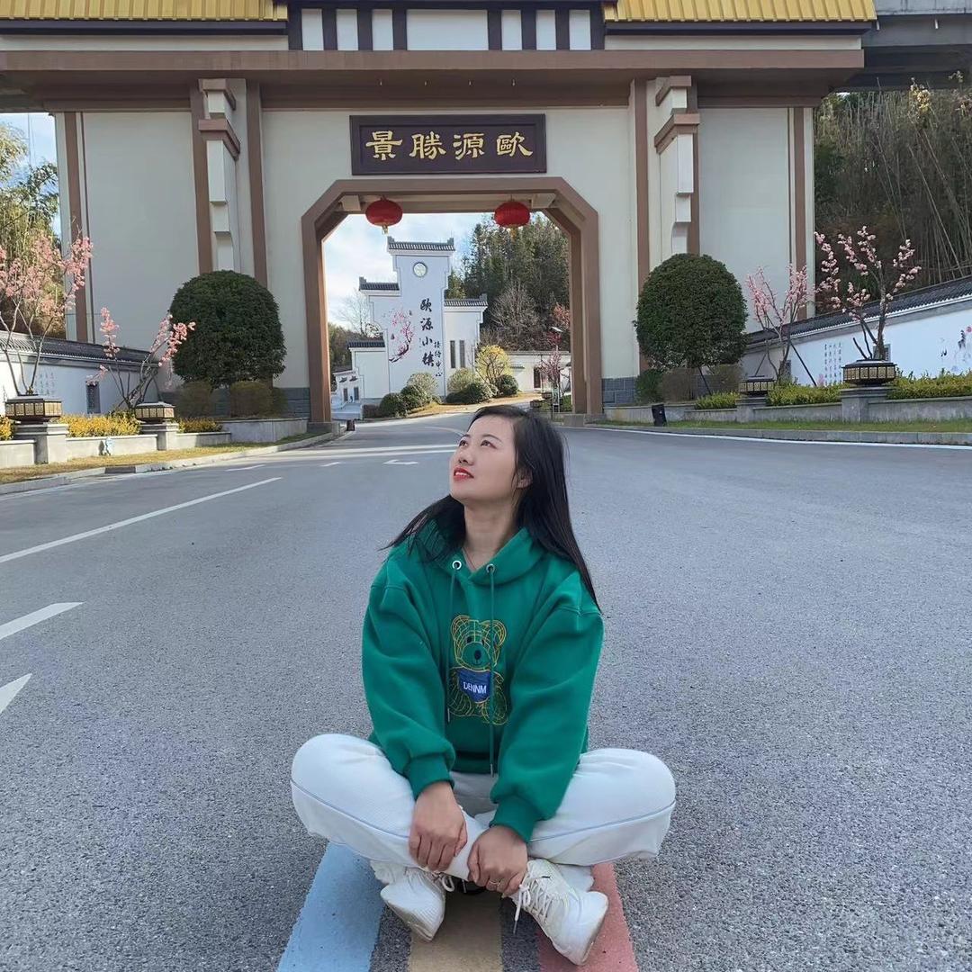 丽丽