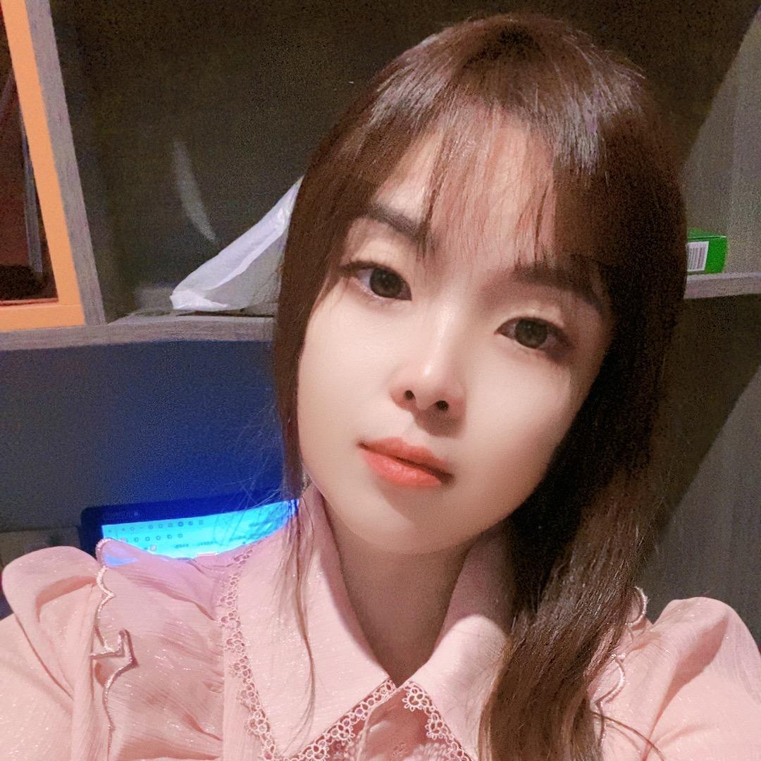艳