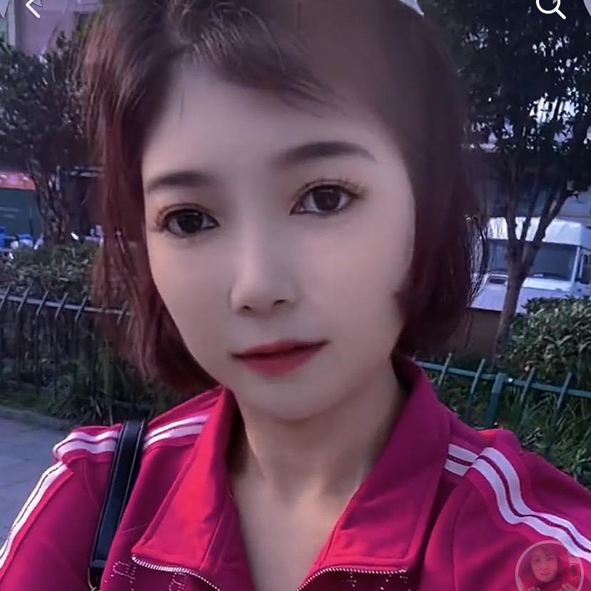 杭州祝艾依运动套装休闲卫衣