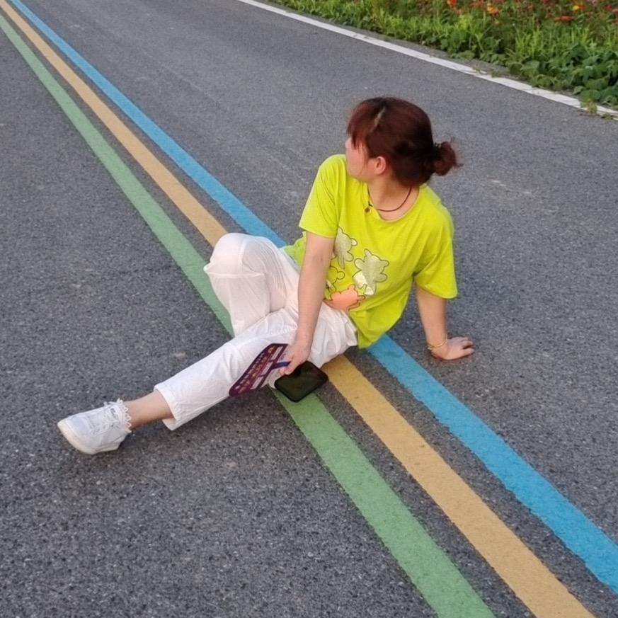 颜颜