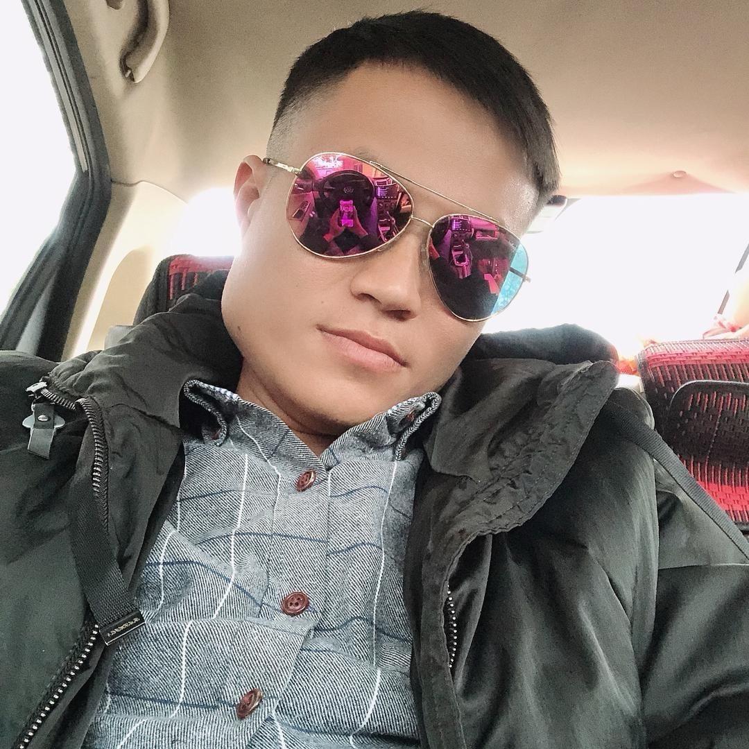 A广西建威工程机械有限公司～专业拆除飞飞