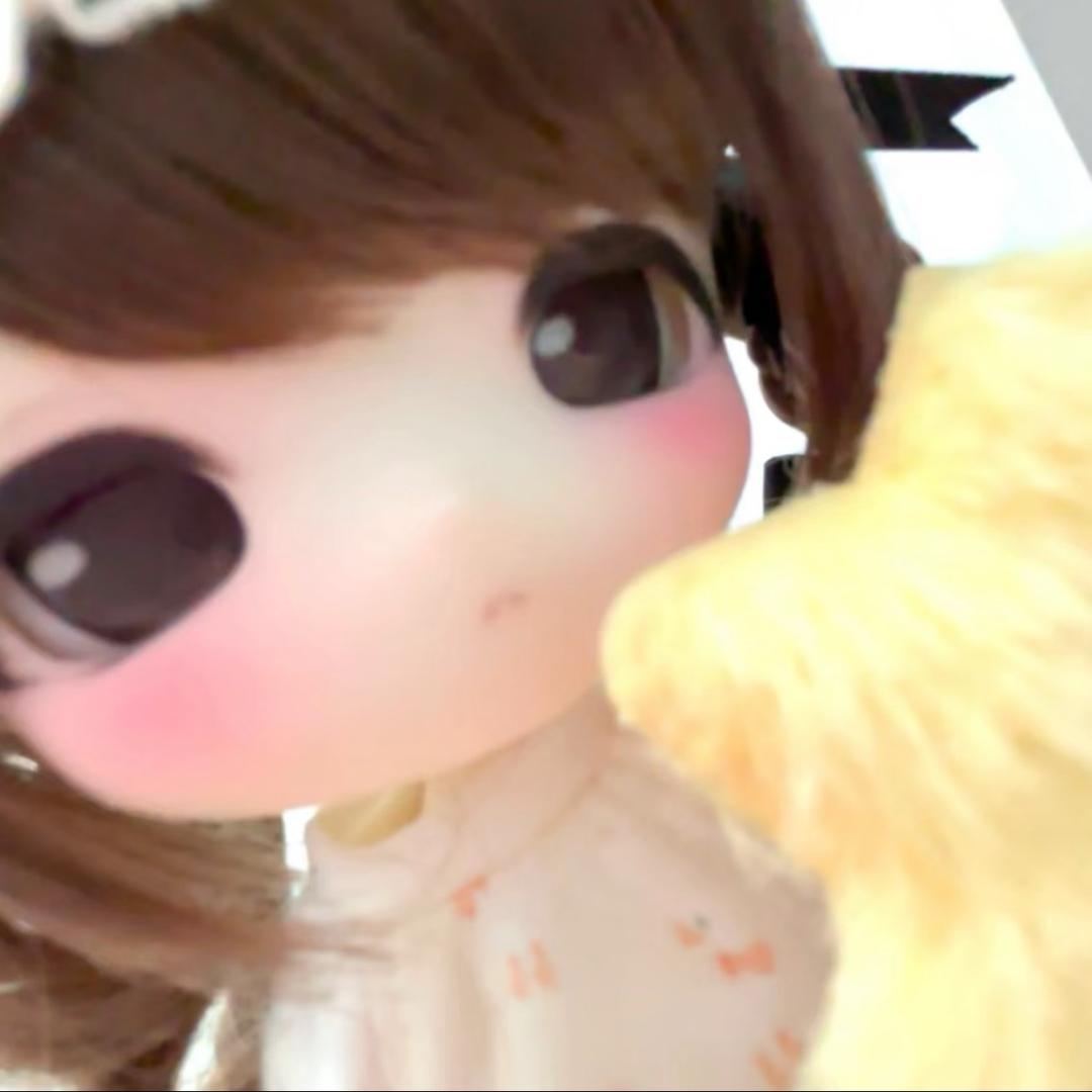 卖萌被打歪齐刘海