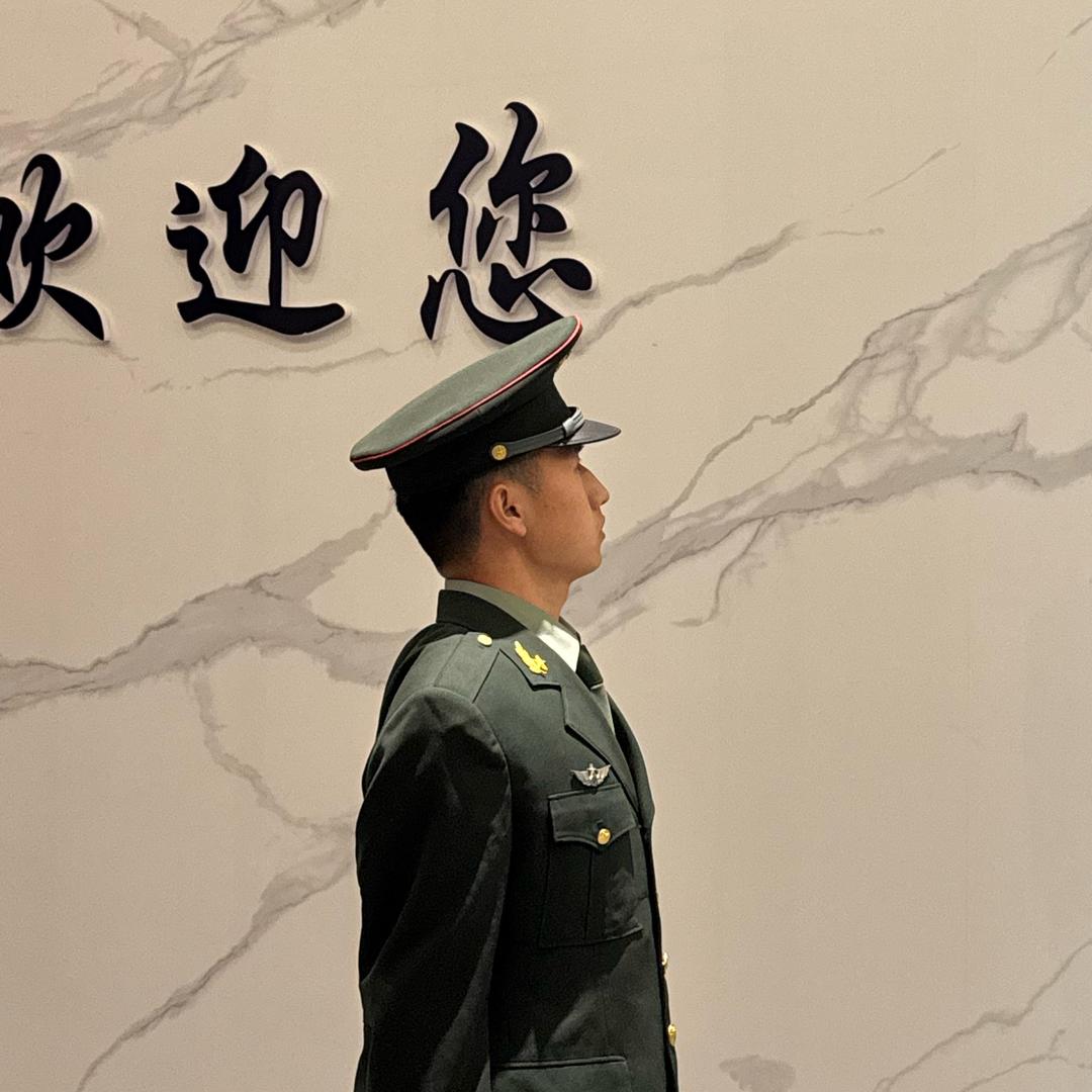 退役（李）