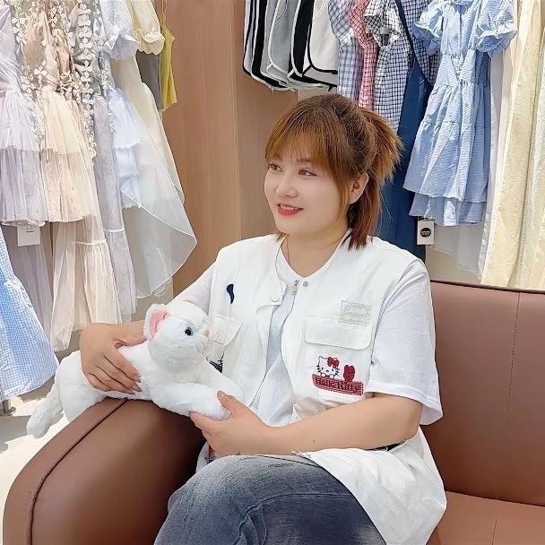 幻彩商行青少年潮牌服装