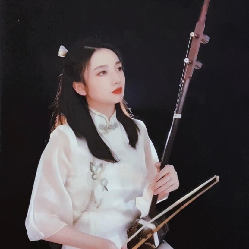 小雨🎼二胡