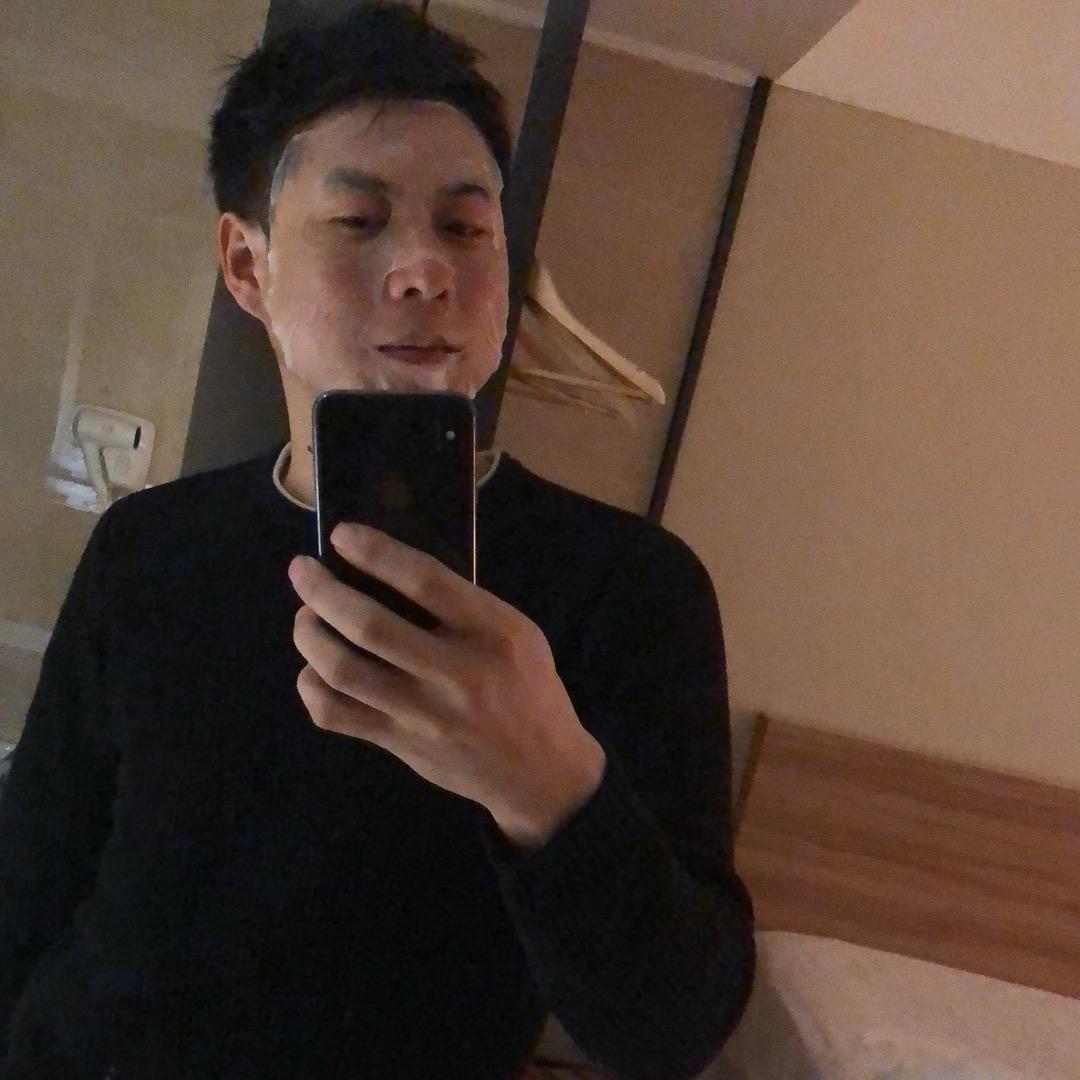 不会飞的 Hui✈️(ˆ◡ˆ✿)