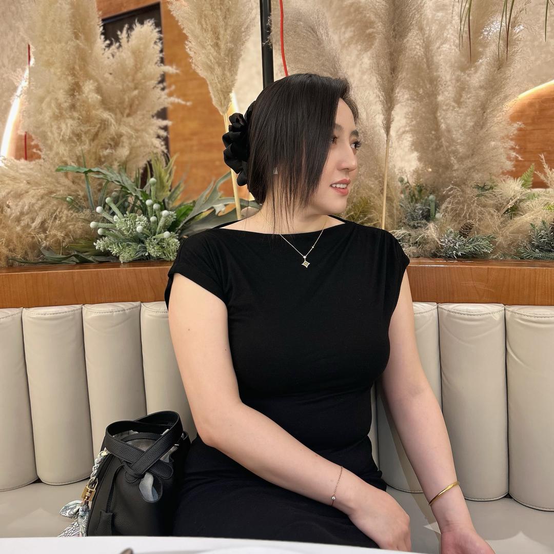 小六姐