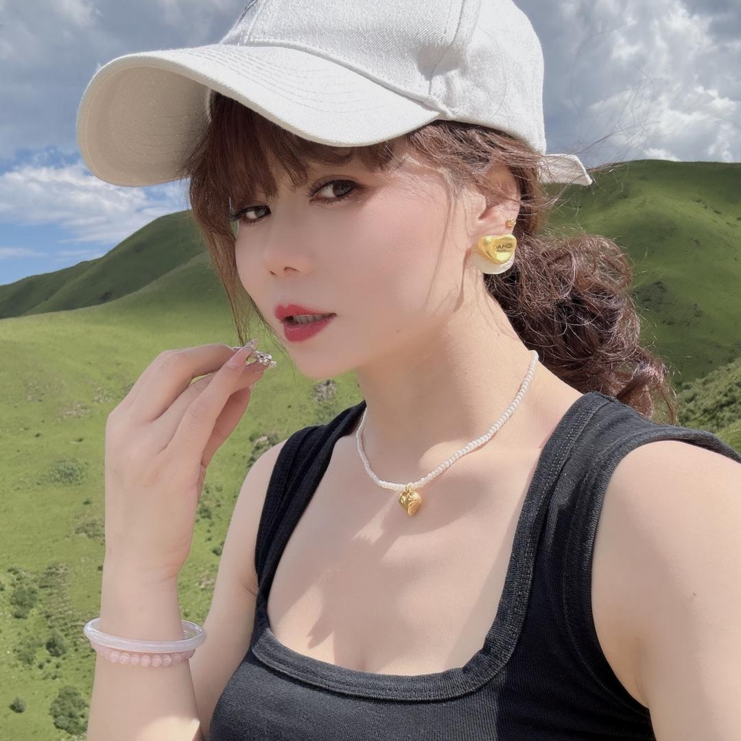 漫漫😘😘