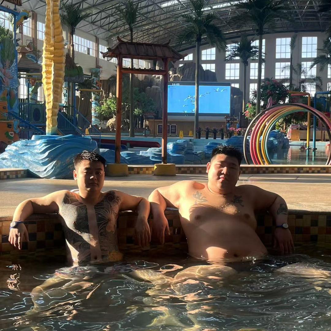 站前彭于晏.🤩