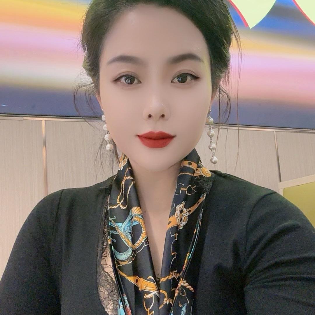 逊母口爱尚婚纱婚庆主持人灵灵