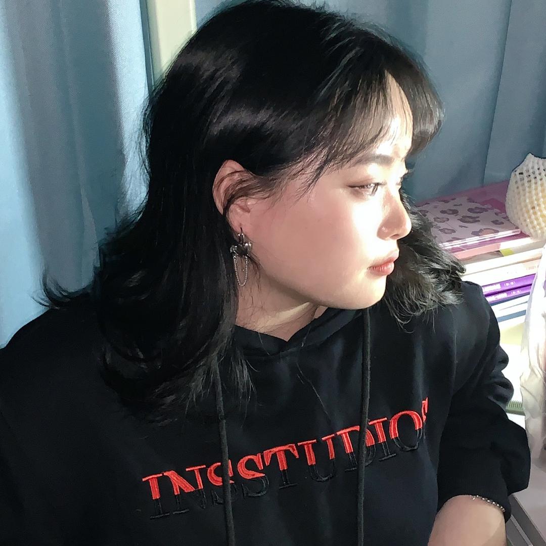 爱讲反话大王🧸