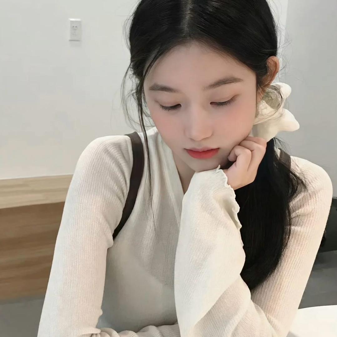 玫玫。