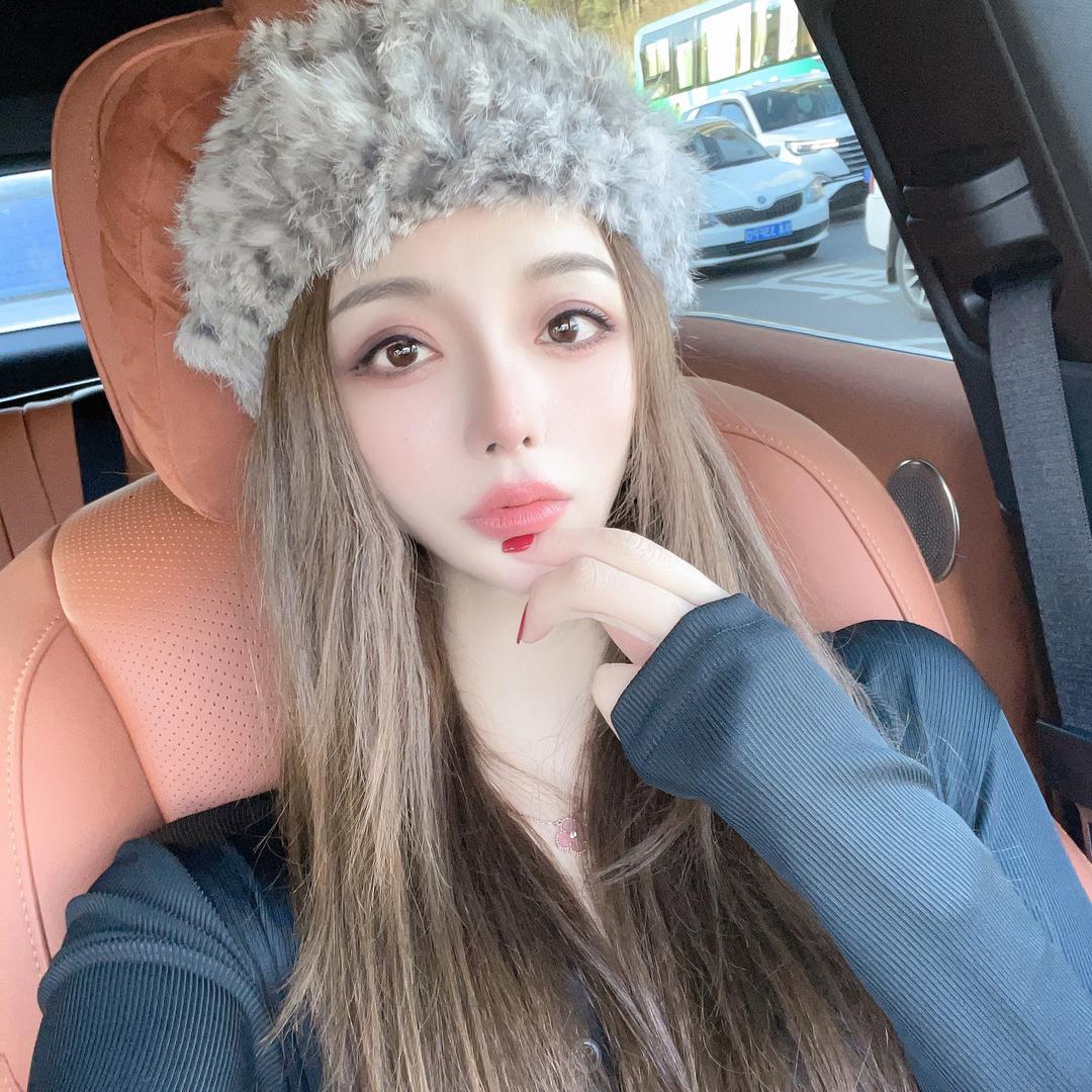 Vivian_达拉