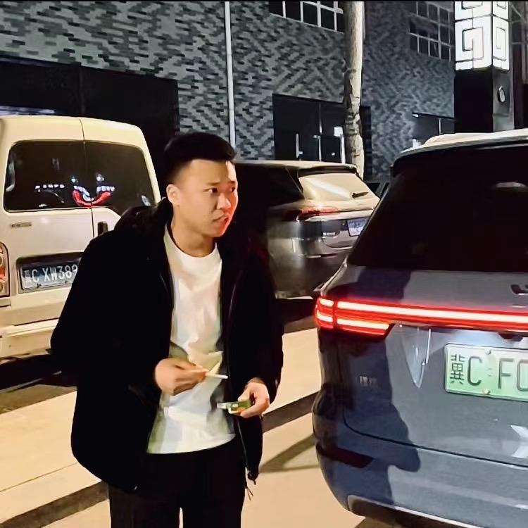 郭凯（努力康复）